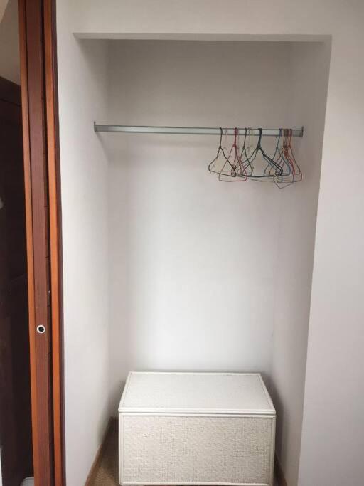 Appartement Pres Des Plages Du Mourillon Toulon Exterior photo